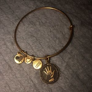 alex and ani bracelet